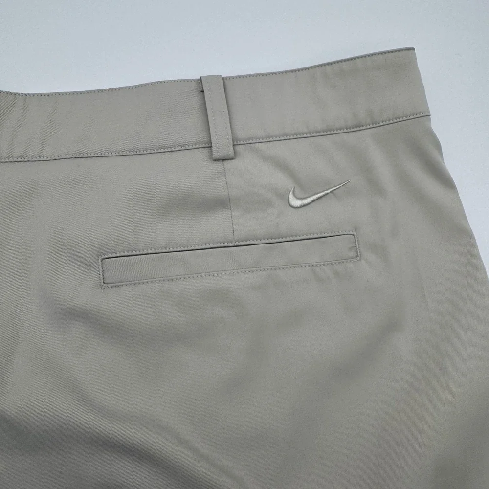 Nike Golf Tour Performance Dri-FIT Shorts Mens 42 Khaki Tan